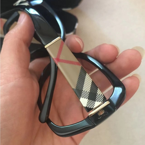 Burberry Frame and case - Picture 11 of 12